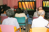 カラオケ、音楽鑑賞会